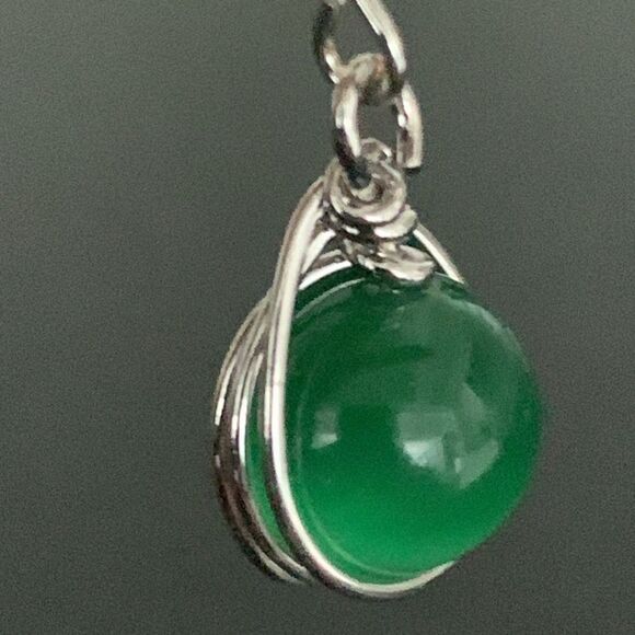 Green Faux Jade or Aventurine Dangle Earrings - Round Stone in Silver Tone Metal - Picture 4 of 8